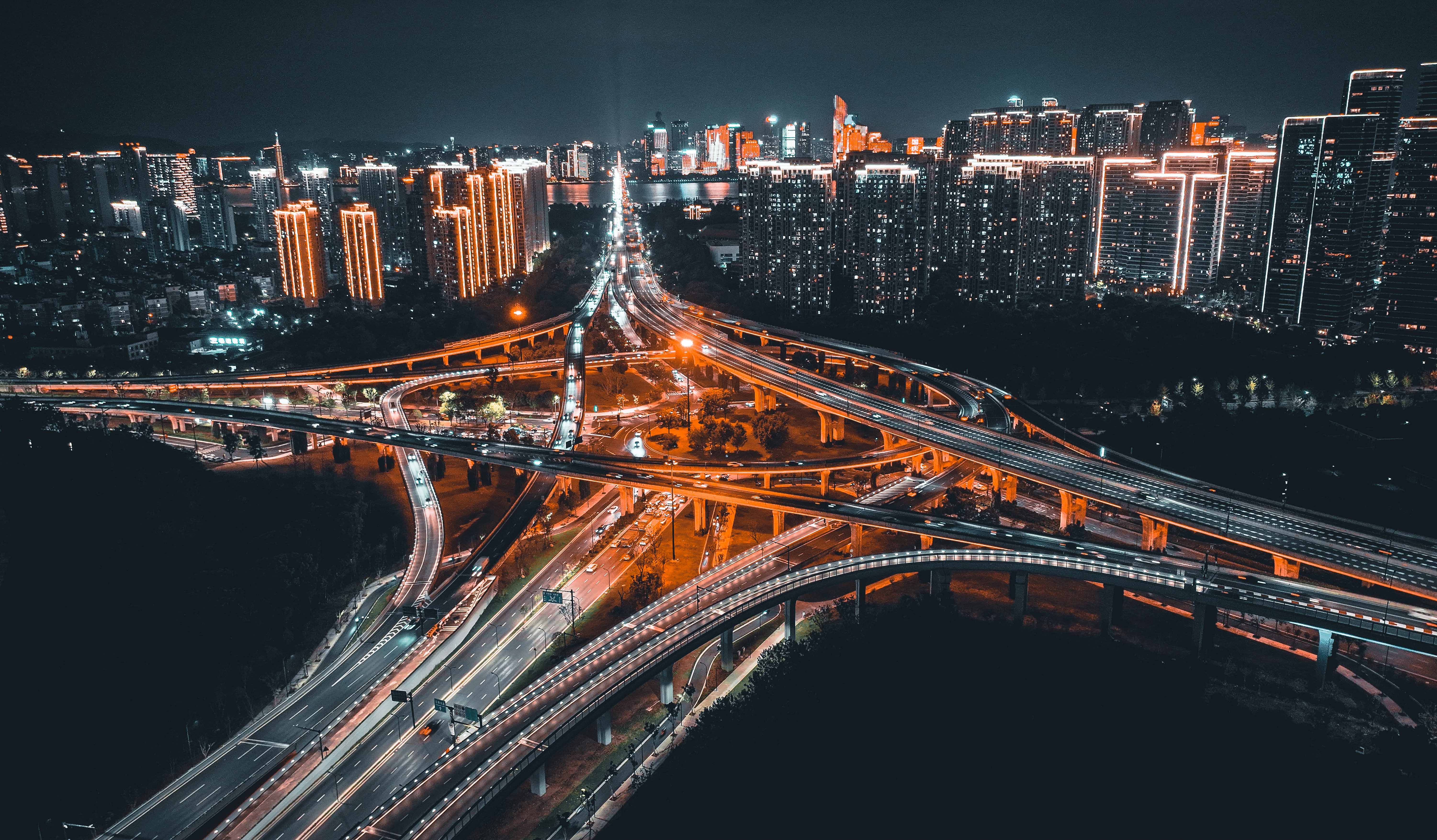 亞運(yùn)工程巡禮（3）——蕭山機(jī)場(chǎng)路、機(jī)場(chǎng)高架路及沿線樓宇亮化工程